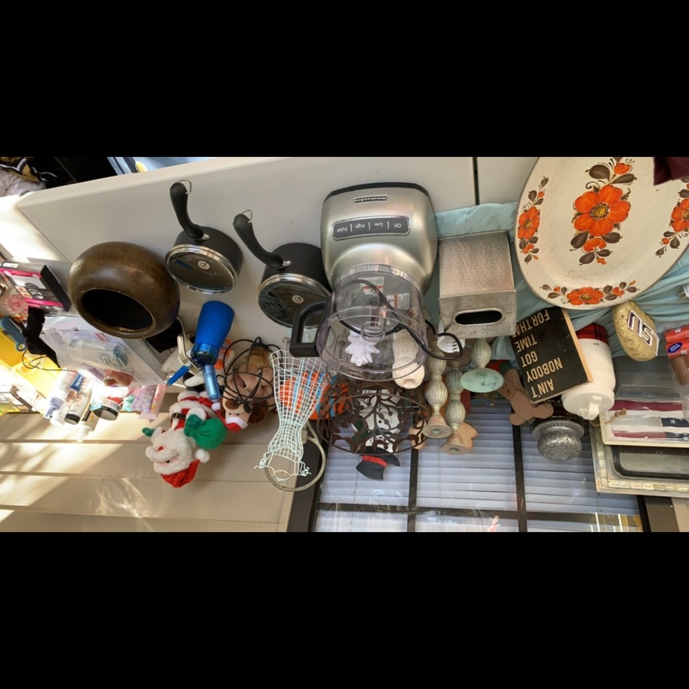 Random Items - image 5